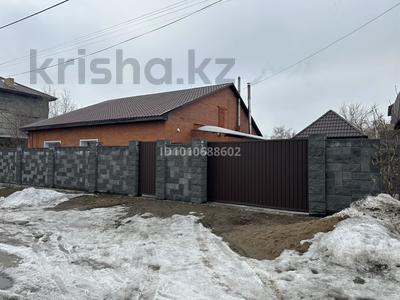 Отдельный дом · 4 комнаты · 120 м² · 6 сот., Сурова 9 — За Сапсаном за 55 млн 〒 в Павлодаре