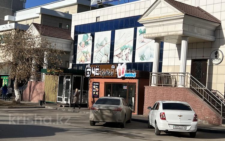 Офисы, магазины и бутики, общепит • 910 м² за 425 млн 〒 в Павлодаре — фото 2