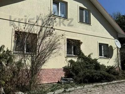 Отдельный дом · 5 комнат · 326 м² · 7.5 сот., Оспанова 35 за 800 000 ₸ в Алматы, Медеуский р-н