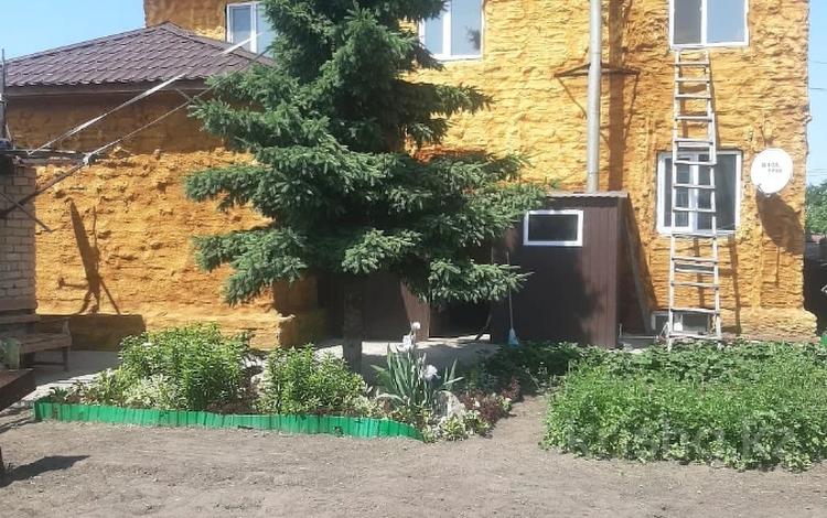 Отдельный дом · 8 комнат · 125 м² · 4.7 сот., Дубынина за 37.8 млн 〒 в Петропавловске — фото 12