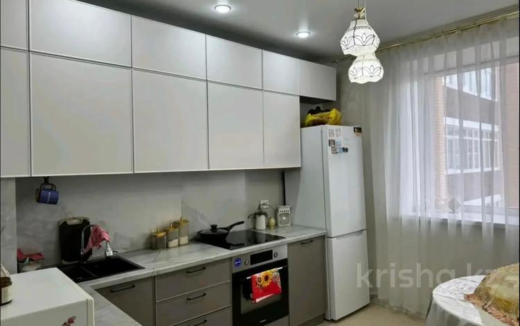 3-комнатная квартира · 83 м² · 3/5 этаж, Сарыарка за 36 млн ₸ в Кокшетау — фото 2