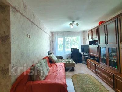 3-комнатная квартира, 60.1 м², 5/5 этаж, Кабанбай батыра 130 за 16 млн 〒 в Усть-Каменогорске