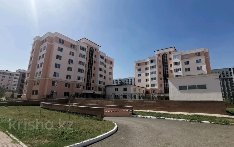 2-бөлмелі пәтер · 66.5 м² · 3/7 қабат, Аль-Фараби 8, бағасы: 38.7 млн ₸ в Астане, Есильский р-н — фото 2