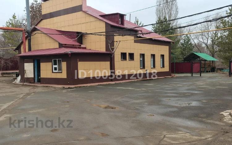 Бани, гостиницы и зоны отдыха · 1071 м² за 1.5 млн ₸ в Уральске, мкр Азаулы — фото 2