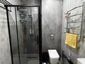 3-бөлмелі пәтер · 90 м² · 4/13 қабат, Есенова 160/3к5, бағасы: 75 млн ₸ в Алматы, Жетысуский р-н — фото 9