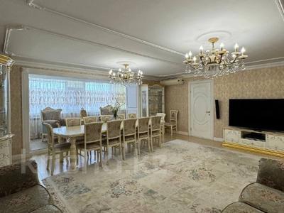 4-комнатная квартира · 147 м² · 5/8 этаж, мкр 5, Есет батыра за 600 000 ₸ в Актобе