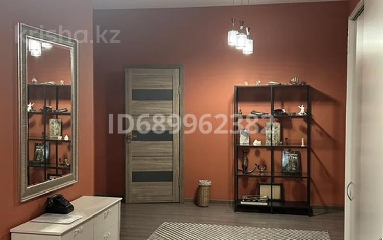 4-комнатная квартира · 160 м² · 9/12 этаж, Варламова 33 за 111 млн ₸ в Алматы — фото 2
