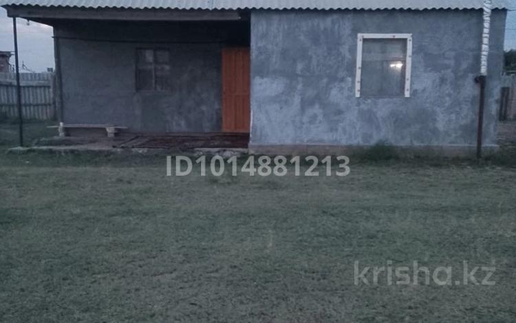 Отдельный дом · 2 комнаты · 40 м² · 12 сот., Тайманова 35 — Джангалиниский район за 8 млн ₸ в Уральске — фото 2