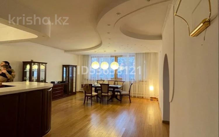4-комнатная квартира, 175 м², 2/2 этаж, Попова 47 за 70 млн 〒 в Петропавловске — фото 7