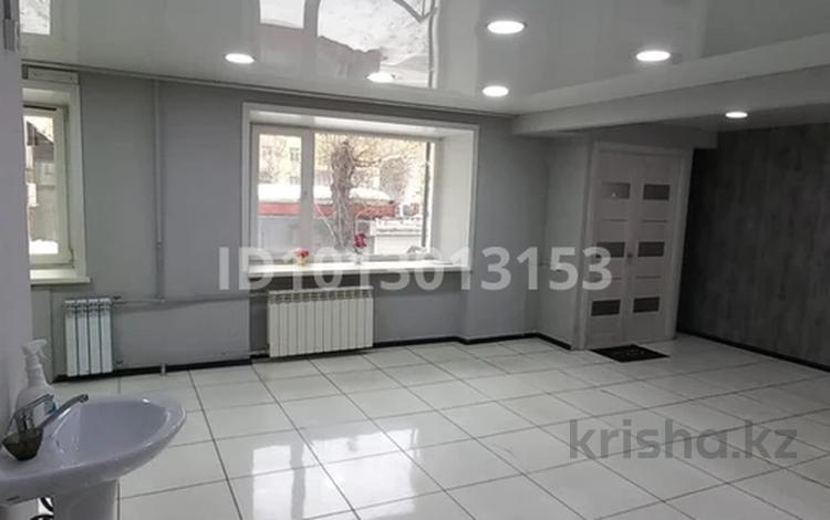 Еркін · 58 м², бағасы: 280 000 ₸ в Усть-Каменогорске, Ульбинский — фото 2