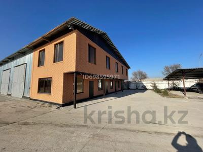 Еркін, кеңселер, қоймалар · 24 м², бағасы: 108 000 〒 в Боралдае (Бурундай), мкр Водник-2