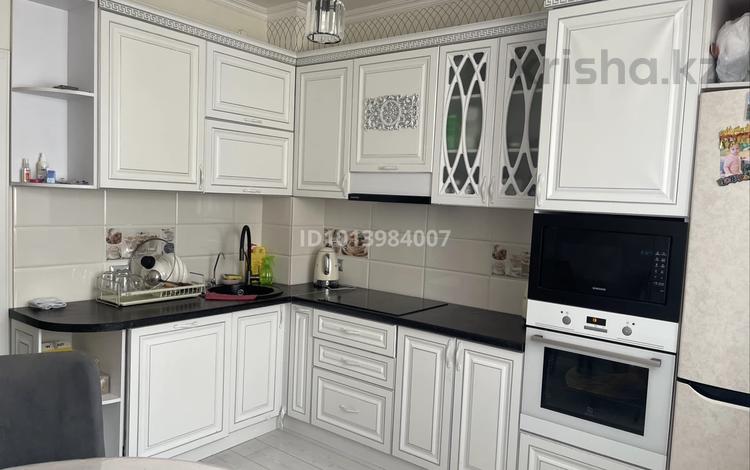 3-бөлмелі пәтер · 84 м² · 7/8 қабат, Чингиз Айтматов 42 — Айтматова Коргалжын, бағасы: 55 млн ₸ в Астане, Есильский р-н — фото 2