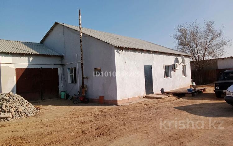 Отдельный дом · 3 комнаты · 140 м² · 12 сот., Жадырасын 48 412а за 17 млн ₸ в Кульсары — фото 2
