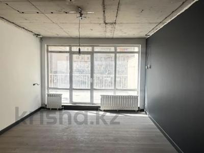 2-комнатная квартира · 61 м² · 2/18 этаж, Утепова за 55 млн ₸ в Алматы, Бостандыкский р-н