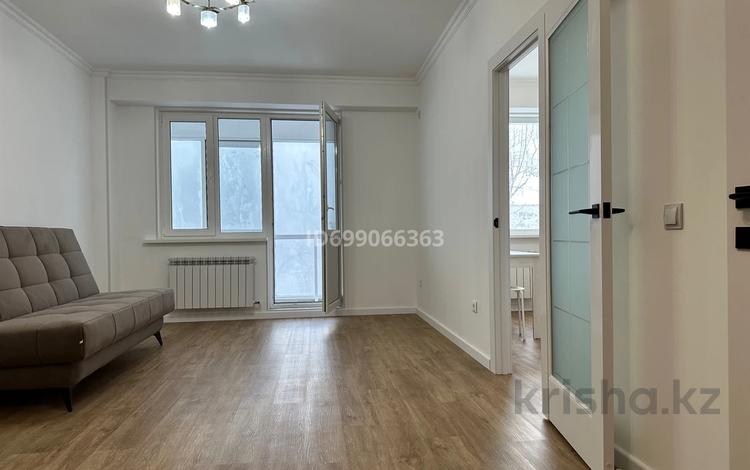 1-комнатная квартира · 40 м² · помесячно, Ади Шарипова 100 за 350 000 〒 в Алматы, Алмалинский р-н — фото 2