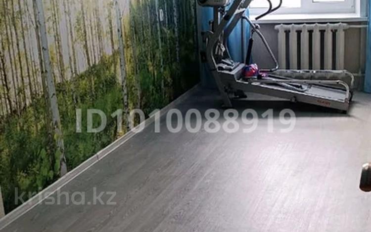 3-бөлмелі пәтер · 61.7 м² · 4/5 қабат, Ленина 80 — 19 мкр, бағасы: 22.5 млн ₸ в Рудном — фото 2