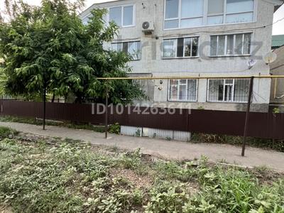 2-комнатная квартира · 66 м² · 1/3 этаж, Карева 29 за 23.5 млн ₸ в Уральске