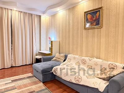 3-бөлмелі пәтер · 106 м² · 1/8 қабат, мкр. Мирас 157, бағасы: 115 млн ₸ в Алматы, Бостандыкский р-н