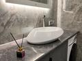2-бөлмелі пәтер · 55 м² · 9/10 қабат, Муканова 9/3, бағасы: 300 000 ₸ в Караганде, Казыбек би р-н — фото 2
