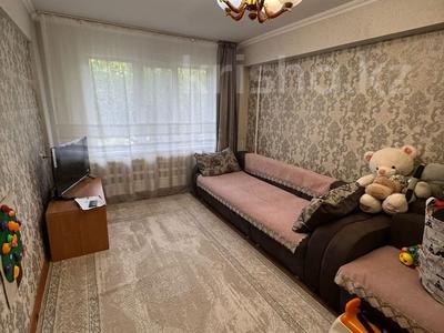 3-бөлмелі пәтер · 70.2 м² · 1/5 қабат, Назарбаева 77/3, бағасы: 24 млн ₸ в Усть-Каменогорске