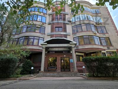 4-комнатная квартира · 213 м² · 2/6 этаж, Ботанический Сад 17 за 285 млн ₸ в Алматы, Бостандыкский р-н