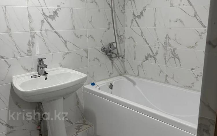 1-бөлмелі пәтер · 28.5 м² · 8/9 қабат, Уральская, бағасы: 120 000 ₸ в Костанае — фото 2