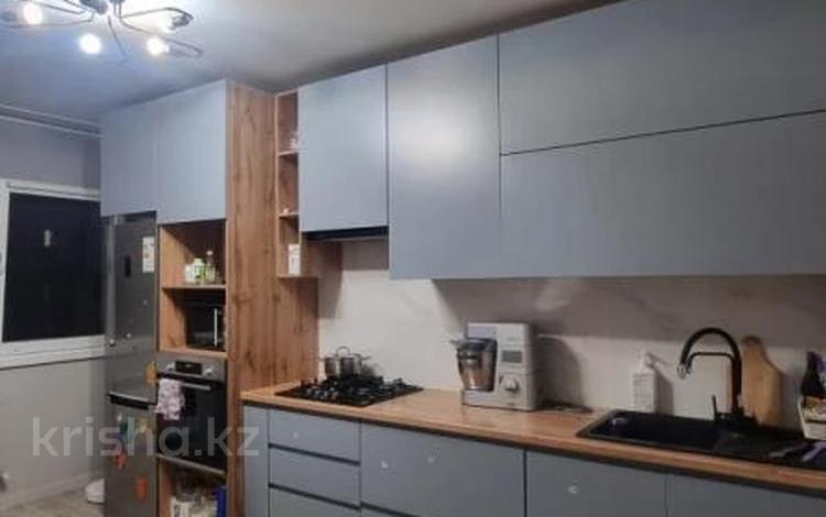 2-бөлмелі пәтер · 65 м² · 8/10 қабат, мкр Шугыла, Алтын Орда, бағасы: 32.5 млн ₸ в Алматы, Наурызбайский р-н — фото 2