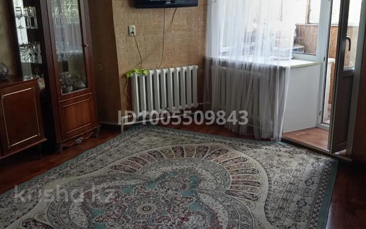 1-бөлмелі пәтер · 42 м² · 5/5 қабат, мкр Михайловка , Мкр Михайловка Крылова 32, бағасы: 17 млн ₸ в Караганде, Казыбек би р-н — фото 2