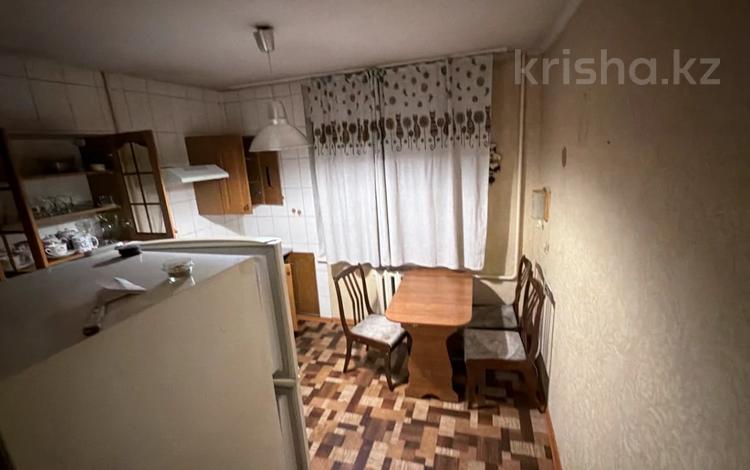 4-бөлмелі пәтер · 81 м² · 1/5 қабат, Таугүл ш/а. 43, бағасы: 50 млн ₸ в Алматы, Ауэзовский р-н — фото 6