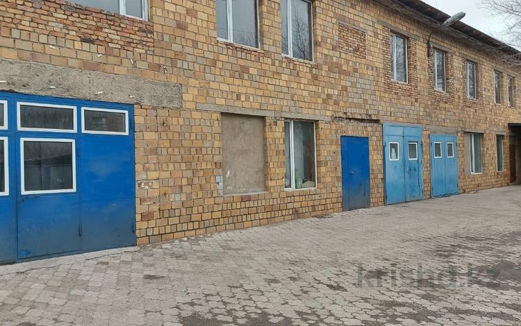 Еркін, кеңселер, дүкендер мен бутиктер, қоймалар, жқб, автосервистер мен көлік жуу, қоғамдық тамақтану орны, сұлулық салондары, монша, қонақ үй және демалыс орындары, медорталықтар мен дәріханалар, білім орталықтары, ойын-сауық · 788.3 м², бағасы: ~ 32 млн ₸ в Темиртау — фото 2