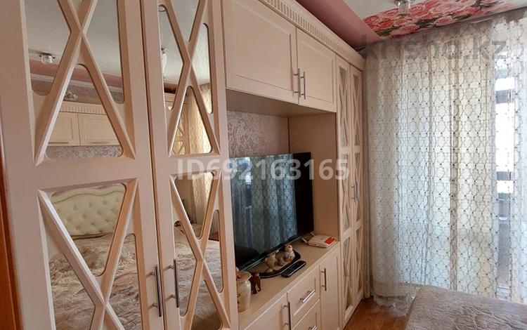 2-комнатная квартира · 47 м² · 4/5 этаж, Майкудук, Майкудук, 18й микрорайон 7 — Светофор за 15.5 млн ₸ в Караганде, Алихана Бокейханова р-н — фото 2