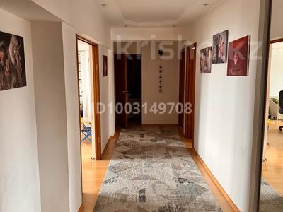 5-комнатная квартира · 97.9 м² · 4/5 этаж, мкр Орбита-3 1 за 80 млн 〒 в Алматы, Бостандыкский р-н
