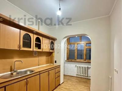 4-комнатная квартира · 80 м² · 4/5 этаж, улица Карасу 4б за 170 000 〒 в Шымкенте