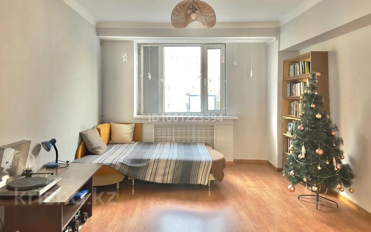 3-комнатная квартира · 80 м² · 9/9 этаж, Гагарина 111 — Пр.Абая за 450 000 〒 в Алматы, Бостандыкский р-н — фото 2