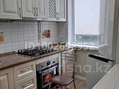 2-комнатная квартира · 47 м² · 3/5 этаж, Майкудук, Майкудук, 19й микрорайон 52 — Школа 82 за 200 000 ₸ в Караганде, Алихана Бокейханова р-н