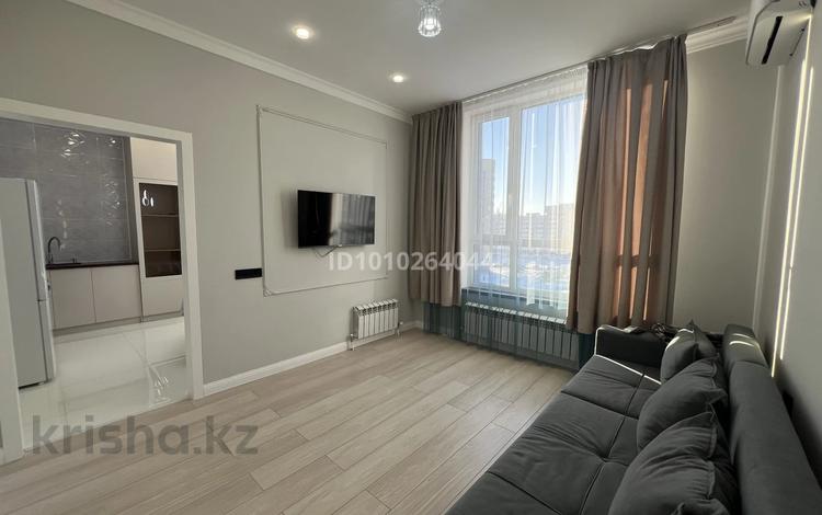 2-комнатная квартира · 43 м² · 5/22 этаж, Сыганак 24 за 280 000 ₸ в Астане, Нура р-н — фото 2
