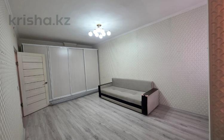 1-комнатная квартира · 36.1 м² · 5/6 этаж, мкр Кокжиек за 19 млн ₸ в Алматы, Жетысуский р-н — фото 3