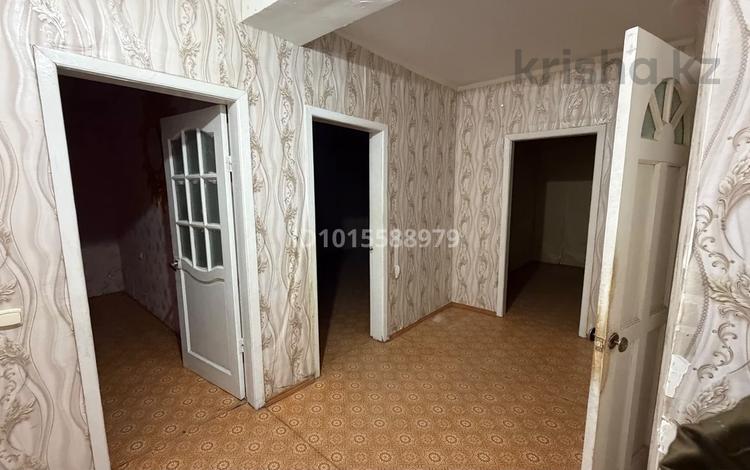 4-бөлмелі пәтер · 120 м² · 1/5 қабат, 29-ш/а. 26 — Желтый рынок, бағасы: 120 000 ₸ в Актау, 29-й мкр — фото 2