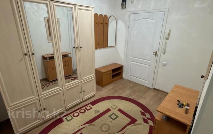 1-комнатная квартира · 40 м² · 5/9 этаж, Тауелсиздик/Момышулы 4 за 220 000 ₸ в Астане, р-н Байконур — фото 2