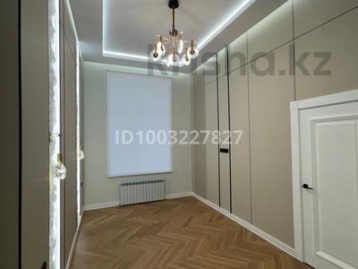 Отдельный дом · 8 комнат · 400 м² · 10 сот., мкр Мирас 848 — Сак ели Бикен Римова за 275 млн 〒 в Шымкенте, Каратауский р-н