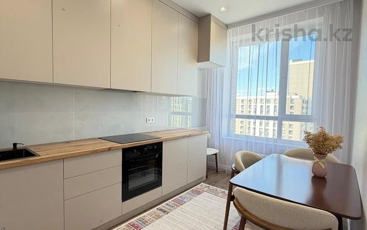 2-комнатная квартира · 50 м² · 8/10 этаж, Кайым Мухамедханов 12 за 39.9 млн ₸ в Астане, Нура р-н — фото 56