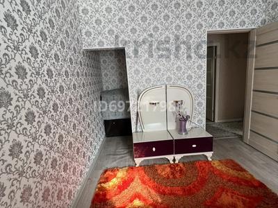 2-бөлмелі пәтер, 60 м², 3/5 қабат ай сайын, 17-й мкр 102, бағасы: 170 000 〒 в Актау, 17-й мкр