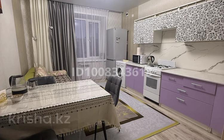 2-комнатная квартира · 66 м² · 4/6 этаж, Юбилейный 38 за 20 000 ₸ в Костанае — фото 2
