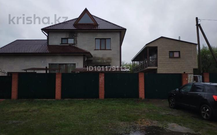 Отдельный дом · 6 комнат · 240 м² · 10 сот., Достык 45а — Бурабай, мкр Окжетпес ул Достык 45а ,по 2ГИС гостевой дом Айтур за 150 млн ₸ в Бурабае — фото 2