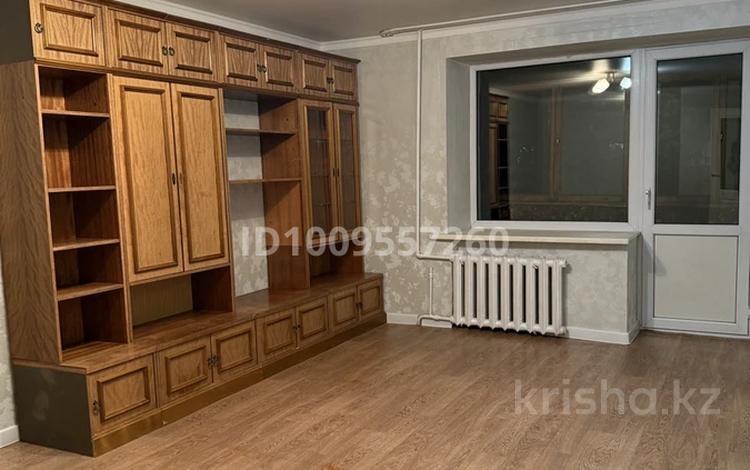 1-комнатная квартира · 33.6 м² · 4/5 этаж, мкр Новый Город, ермекова за 13.5 млн ₸ в Караганде, Казыбек би р-н — фото 2