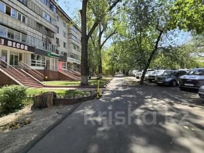 Свободное назначение, офисы, магазины и бутики, салоны красоты, медцентры и аптеки, образование, развлечения, конференц-залы, кабинеты и рабочие места, студии · 245 м² за ~ 2 млн ₸ в Алматы, Алмалинский р-н