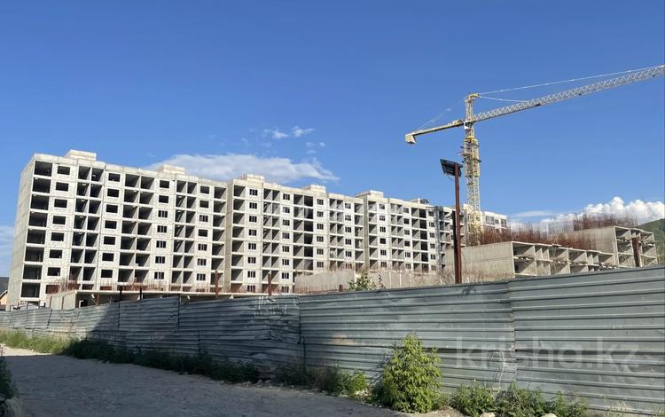 1-комнатная квартира · 40 м² · 5/9 этаж, Раимбека за 25 млн ₸ в Алматы, Медеуский р-н — фото 2