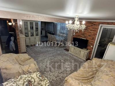 3-комнатная квартира · 83 м² · 1/5 этаж, Новаторов 4 за 35 млн ₸ в Усть-Каменогорске