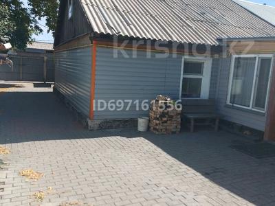 Отдельный дом · 3 комнаты · 61.2 м² · 3 сот., мкр Михайловка , Баженова 63/1 — Баженова за 13 млн 〒 в Караганде, Казыбек би р-н