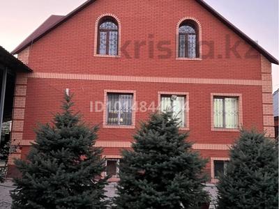 Жеке үй · 15 бөлме · 400 м² · 10 жүзд., Ынтымақ ш/а., Мусаева 6 а, бағасы: 2 млн ₸ в Алатау, мкр Ынтымак